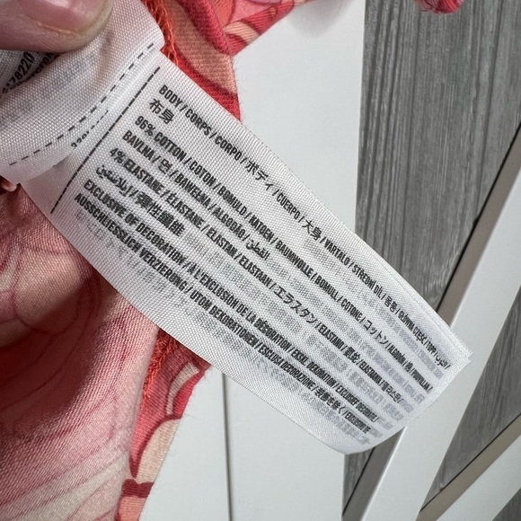 D23.08 Hollister California Women's Super Soft Cinched Fitted Crop Top XS - Picture 6 of 7